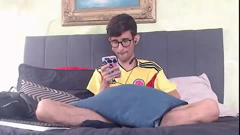 sasuke_bigcock online show from 06.19.26