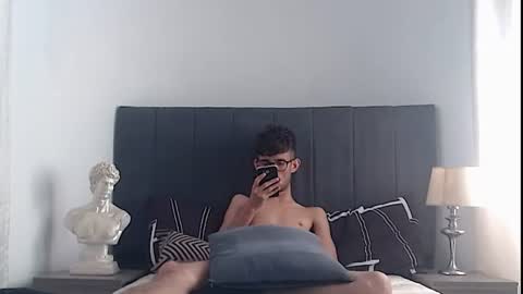 sasuke_bigcock online show from 07.25.26