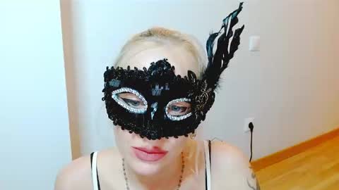 Satinqueen90 online show from 10.13.25