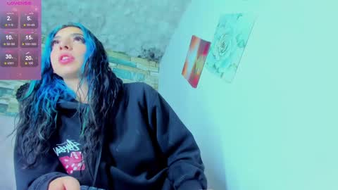 Saturnooo online show from 10.06.25