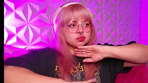 Gina George online show from 01.14.26