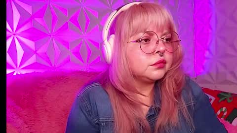 Gina George online show from 01.16.26