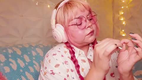 Gina George online show from 06.28.26