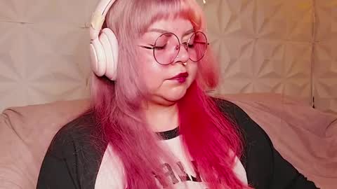 Gina George online show from 07.25.26