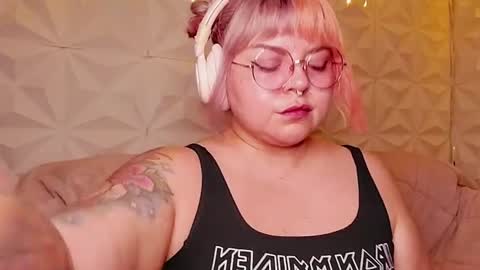 Gina George online show from 07.28.26
