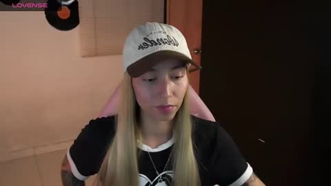 I AM JENN  online show from 06.21.26