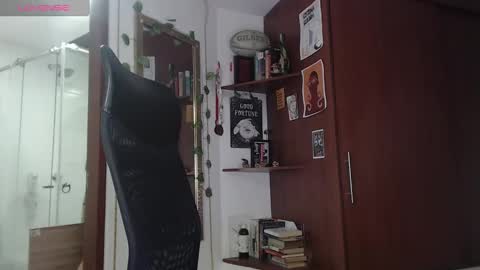 Zaren online show from 12.28.24