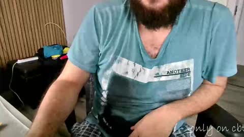 Snapshot of saucybonjo chatting on 12.22.24 Ben online show from 12.22.24