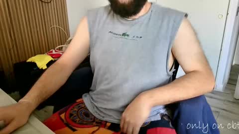 Snapshot of saucybonjo chatting on 01.01.25 Ben online show from 01.01.25