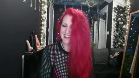 SaucySky online show from 01.22.25