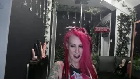 SaucySky online show from 03.01.26