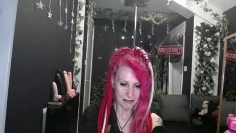 SaucySky online show from 03.09.26