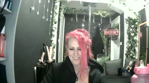SaucySky online show from 04.23.26
