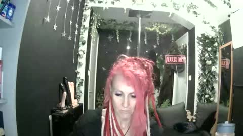 SaucySky online show from 06.07.26