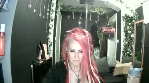 SaucySky online show from 06.18.26