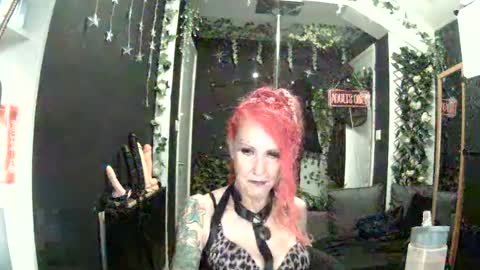 SaucySky online show from 06.23.26