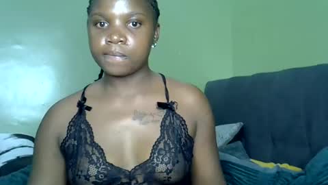 Snapshot of savage_affair chatting on 06.15.26 savage_affair online show from 06.15.26
