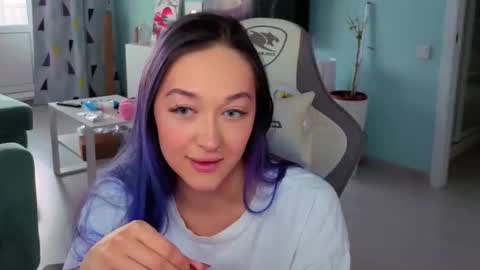 Ariel online show from 02.25.26