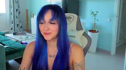 Snapshot of savage_lust_ chatting on 06.24.26 Ariel online show from 06.24.26