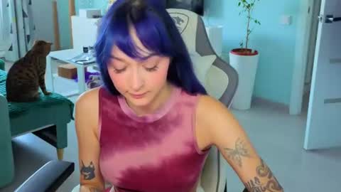 Snapshot of savage_lust_ chatting on 07.17.26 Ariel online show from 07.17.26