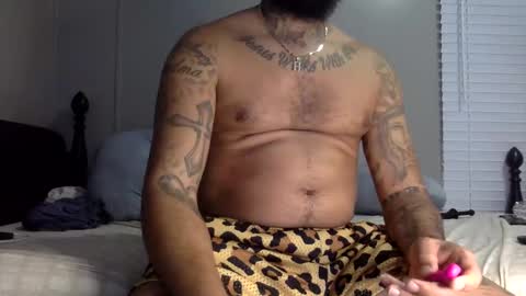 Snapshot of savagebullxxx chatting on 01.06.25 savagebullxxx online show from 01.06.25