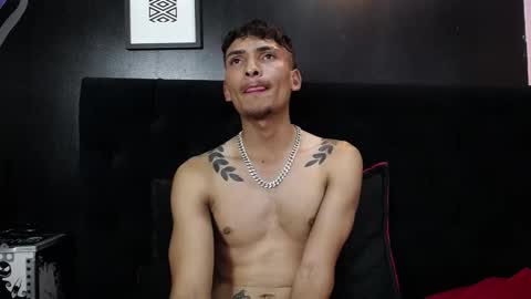 SavageLover  online show from 11.30.25