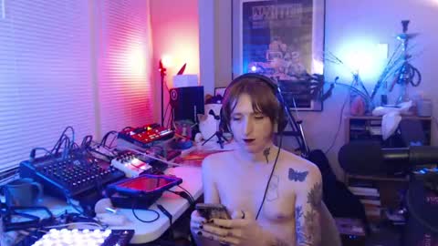 savagewaves online show from 04.21.26
