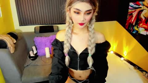 Snapshot of savanasexy chatting on 12.03.24 Patricia online show from 12.03.24