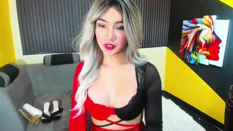 Snapshot of savanasexy chatting on 01.28.25 Patricia online show from 01.28.25