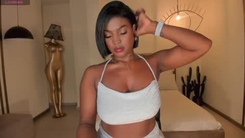 Snapshot of savannahstorm_ chatting on 01.08.25 S a v a n n a h  online show from 01.08.25