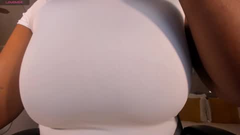 S a v a n n a h  online show from 12.17.25