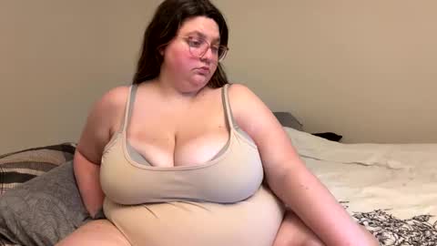 Snapshot of savrenee1 chatting on 10.23.25 Lexi online show from 10.23.25