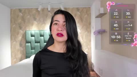 Saya Amaretto  online show from 11.20.25