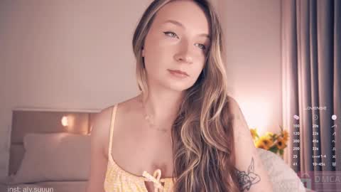 Snapshot of sayalythea chatting on 10.03.25 Alyson or just Aly online show from 10.03.25