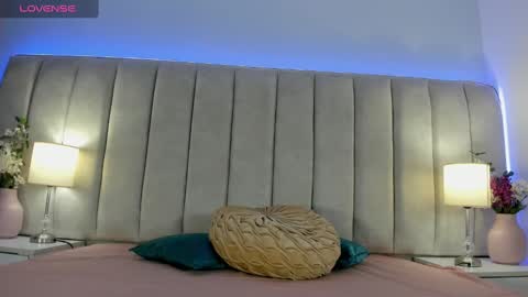 Snapshot of saylilith chatting on 03.04.25 Say Lilith Monday to Saturday 700am to 140pm Colombian time online show from 03.04.25