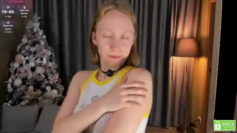 Snapshot of sayllis chatting on 06.13.26 Ellis 3 online show from 06.13.26