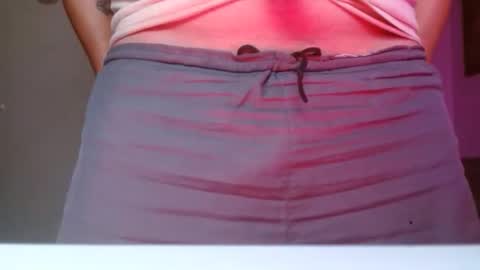 Snapshot of sbutter chatting on 11.25.25 sbutter online show from 11.25.25