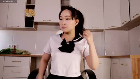 scamelia online show from 10.20.25