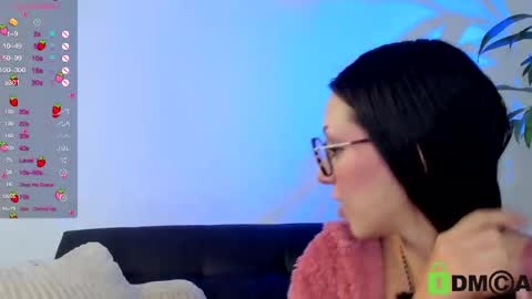 Scarett Jackson online show from 05.04.26