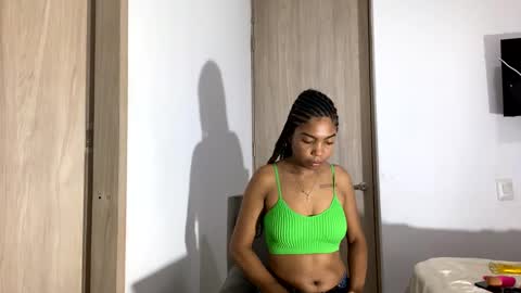 Snapshot of scarle222421 chatting on 01.06.25 scarle222421 online show from 01.06.25