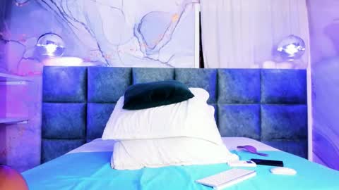 Scarleet online show from 09.14.25