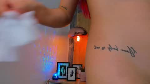 Snapshot of scarleett_jones chatting on 02.23.25 scarleett jones online show from 02.23.25