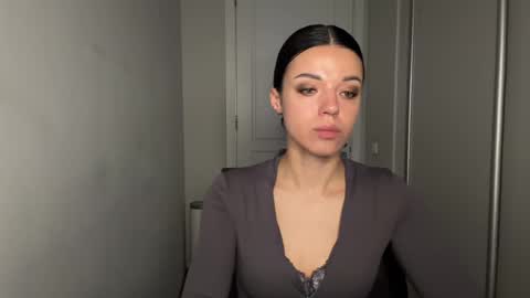 Sophie online show from 04.22.26