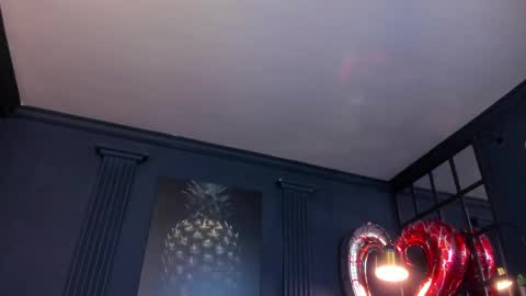 Scarlet Edwars online show from 02.27.25