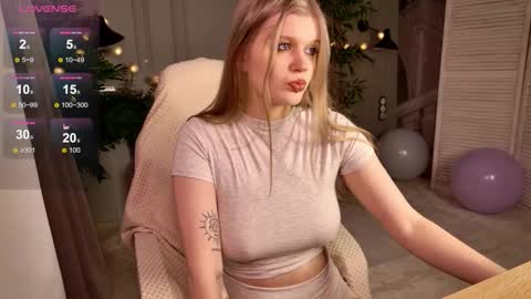 scarlet_enchantress online show from 02.25.26