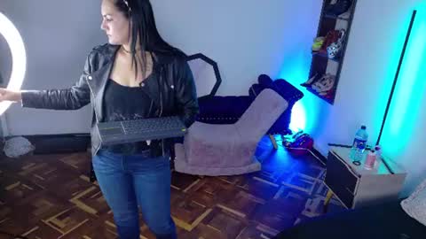scarlet_hiit online show from 07.03.26