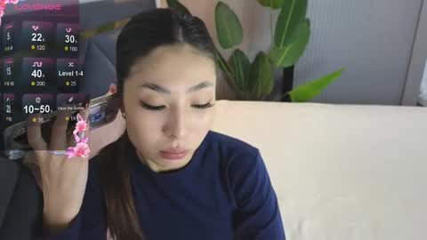 scarlet_ice online show from 11.26.25