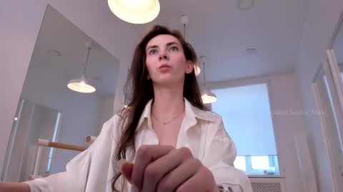 Scarlet online show from 03.06.26