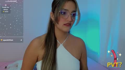 Scarlet  online show from 09.12.25