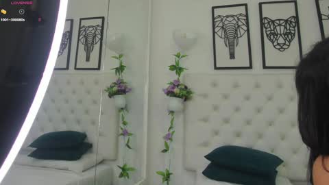 Isa online show from 02.08.25